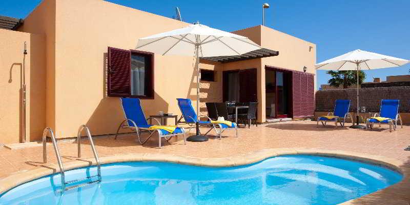 Villas Sol Deluxe Коралео Екстериор снимка